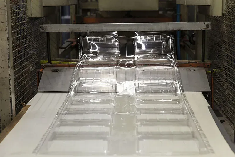 Embalagens tipo vacuum forming